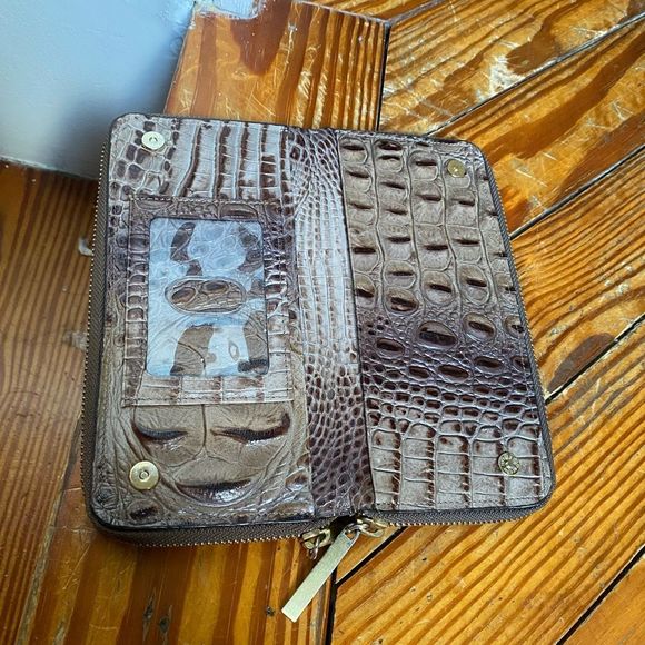 Brahmin Melbourne Suri Tri Part Wallet - Picture 6 of 12